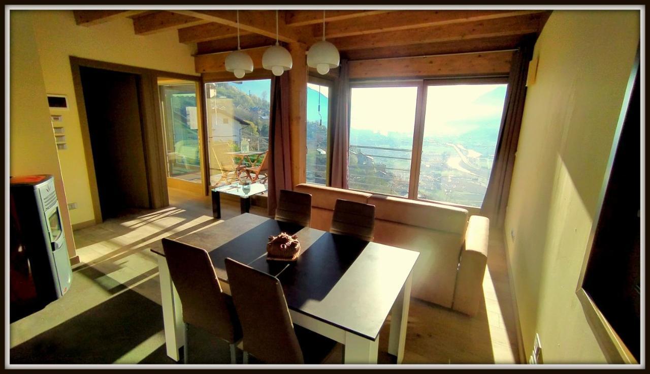 Atmosfera E Vista Mozzafiato Chalets Aosta Buitenkant foto