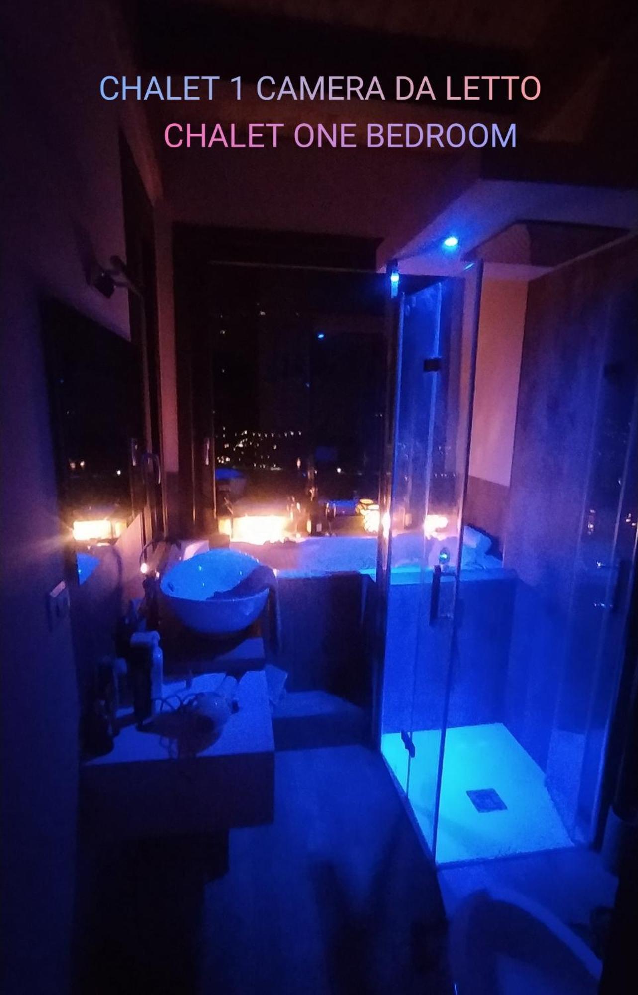 Atmosfera E Vista Mozzafiato Chalets Aosta Buitenkant foto