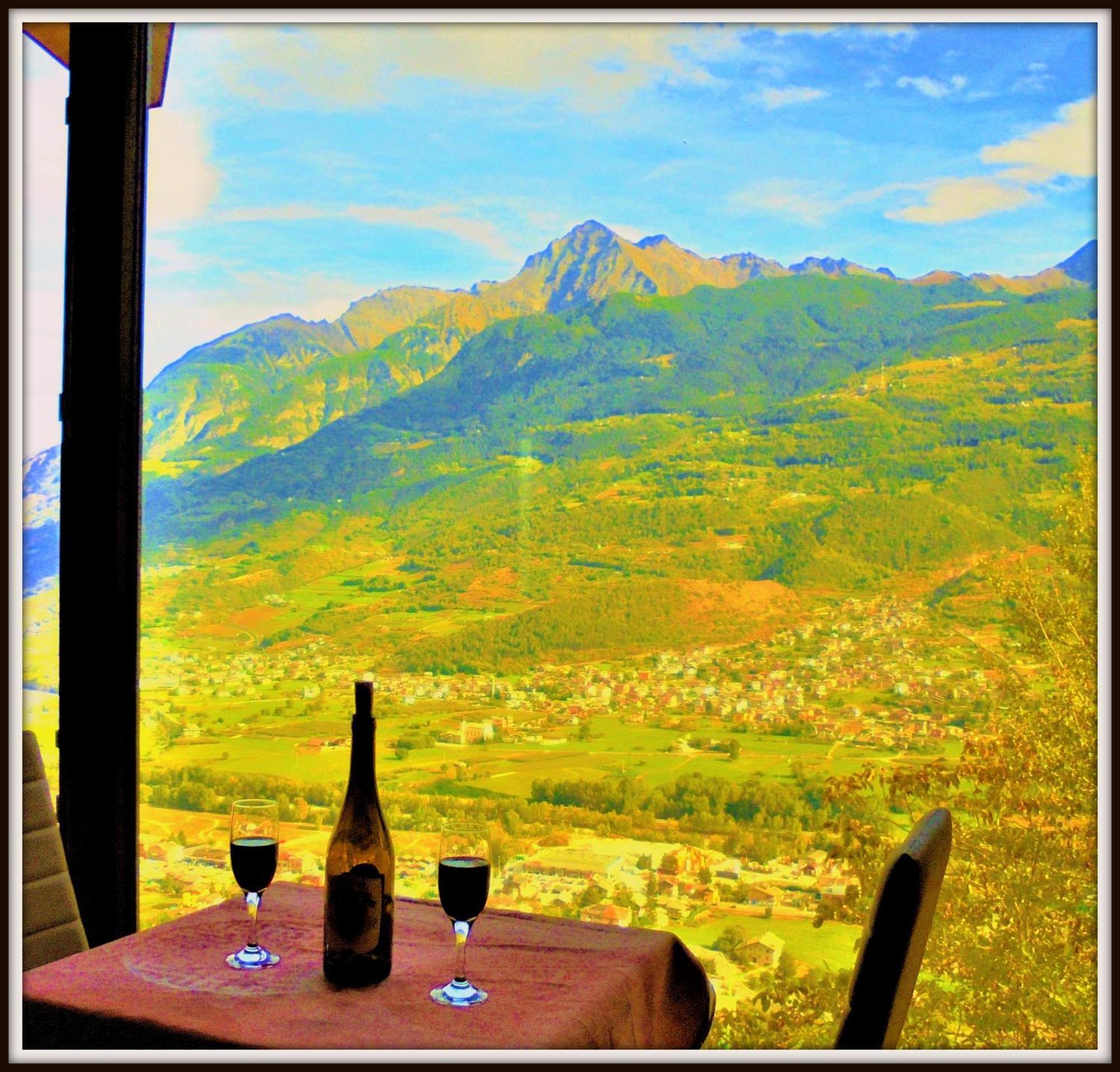 Atmosfera E Vista Mozzafiato Chalets Aosta Buitenkant foto