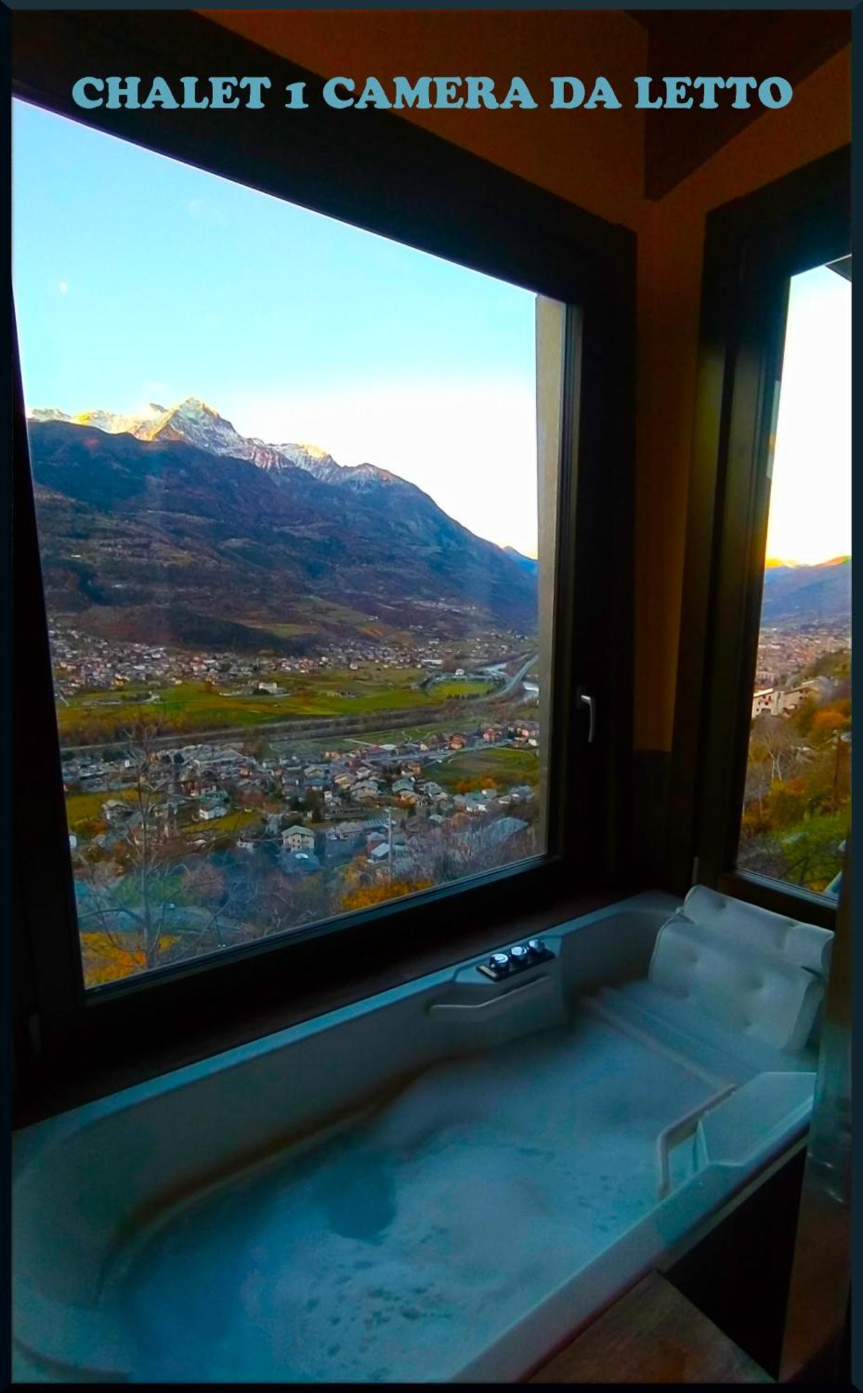 Atmosfera E Vista Mozzafiato Chalets Aosta Buitenkant foto