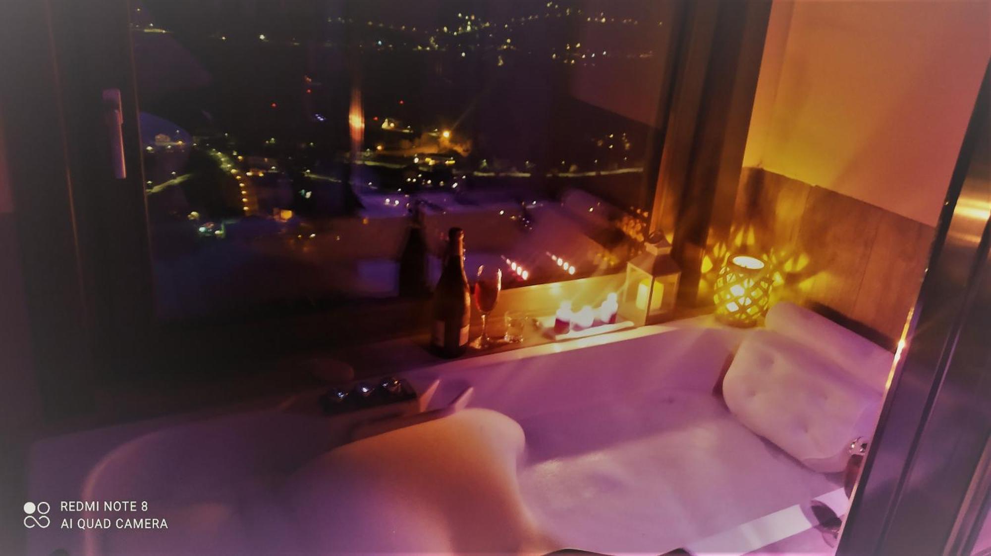 Atmosfera E Vista Mozzafiato Chalets Aosta Kamer foto